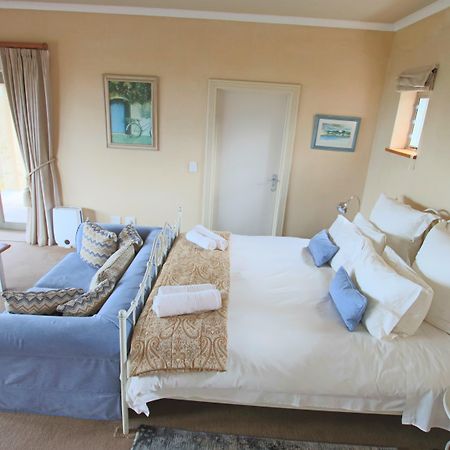 On The Cliff Guest House Hermanus Extérieur photo